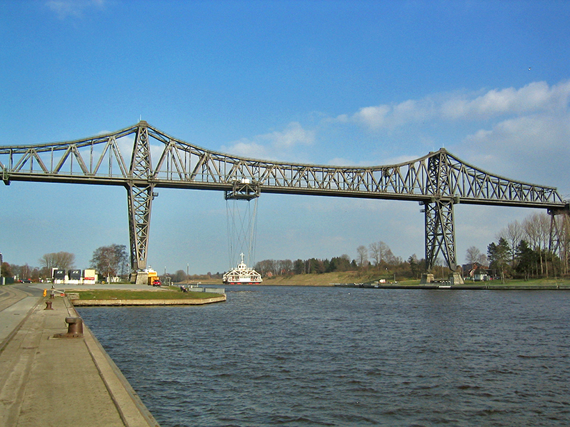 Die Eisenbahnhochbrücke in Rendsburg